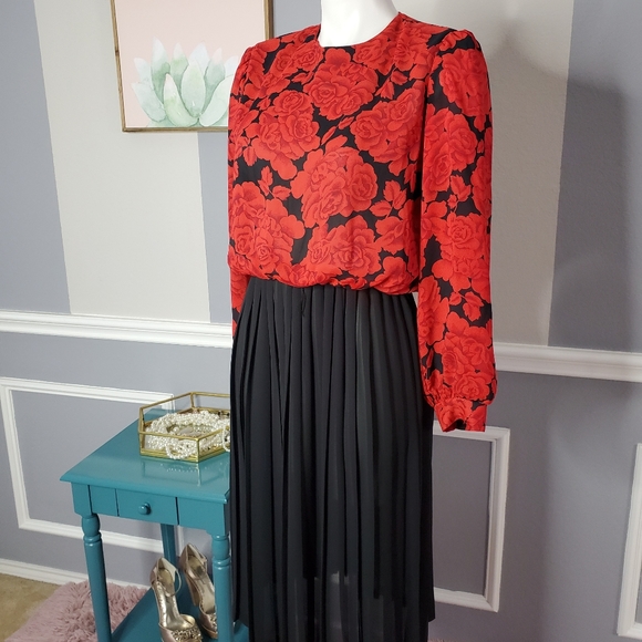 Vintage 1980s Dress - Picture 5 of 8